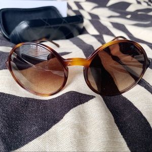 CHANEL Sunglasses